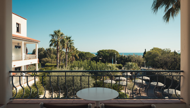 CATALOGNE - Kamer Luxe 3pers. tuinzicht met balkon